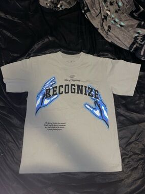 PacSun Light Gray Tee with Blue Graphic Hands and 'RECOGNIZE'